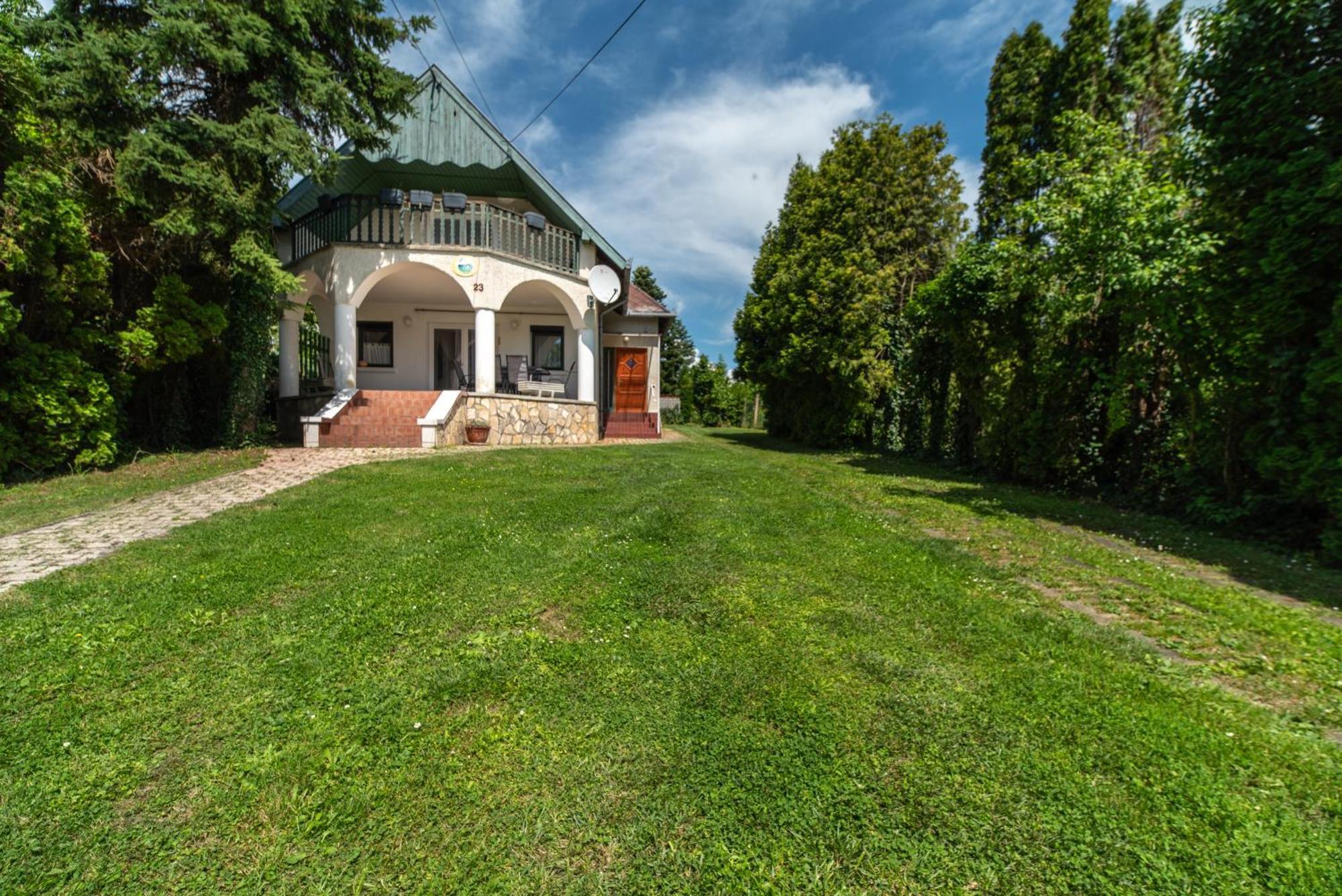 Jázmin Vendégház Villa Balatongyörök Exterior foto